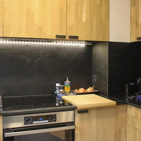 بيت للعطل Lovely And Spacious 140 M House In 12th *