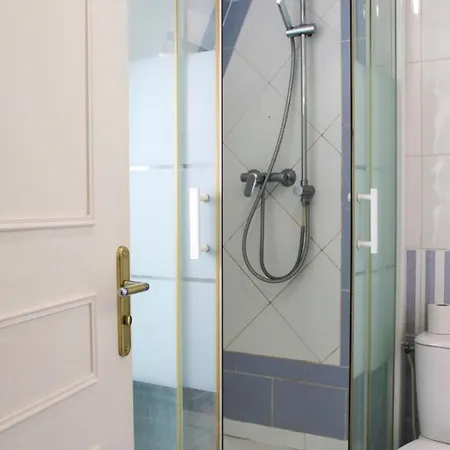 بيت للعطل Lovely And Spacious 140 M House In 12th *